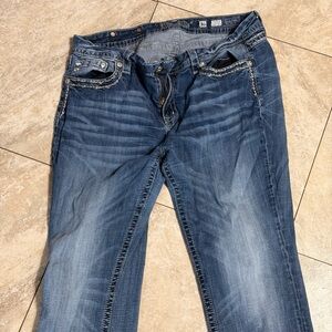 Miss Me Curvy Crop 36